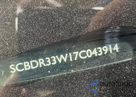 SCBDR33W17C043914